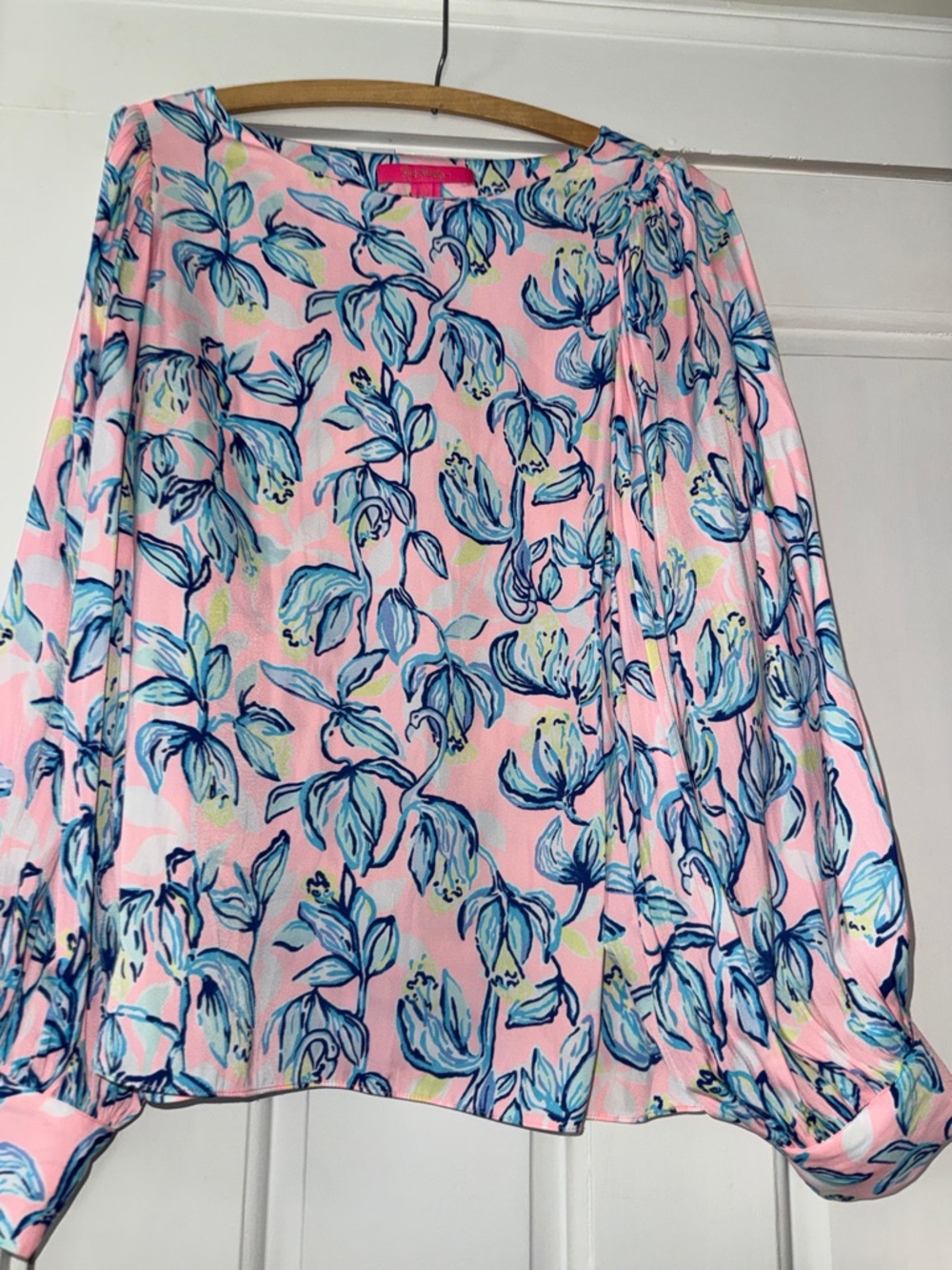 Lilly Pulitzer Pink and Blue Tropical Print Top wide sleeves small